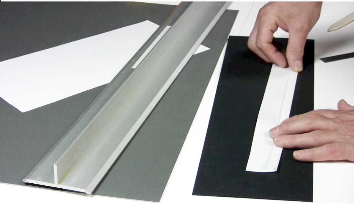 MAKING EDGE STRIPS FOR MOUNTING FINE ART ON PAPER AND PHOTOGRAPHS I METROPOLITAN PICTURE FRAMING