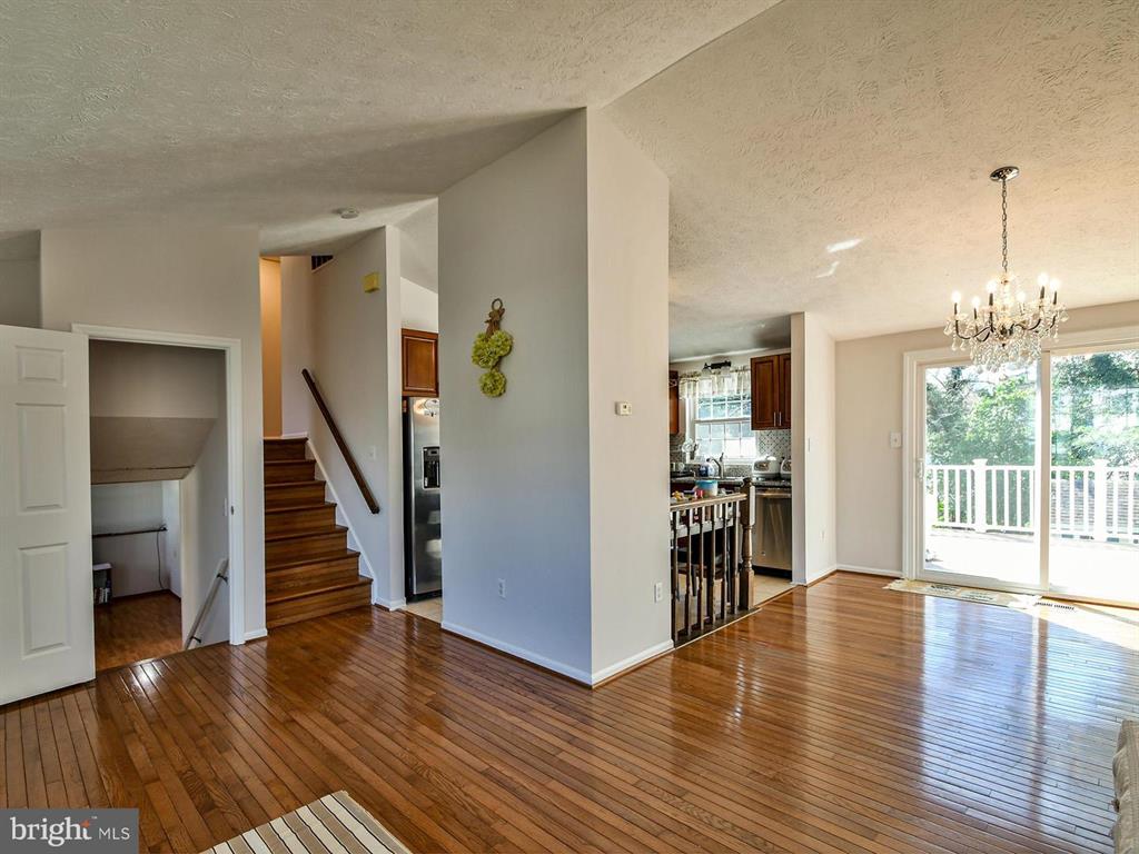 8531 Wheatfield WayEllicott City, MD 21043 Metro Homes DMV Real Estate