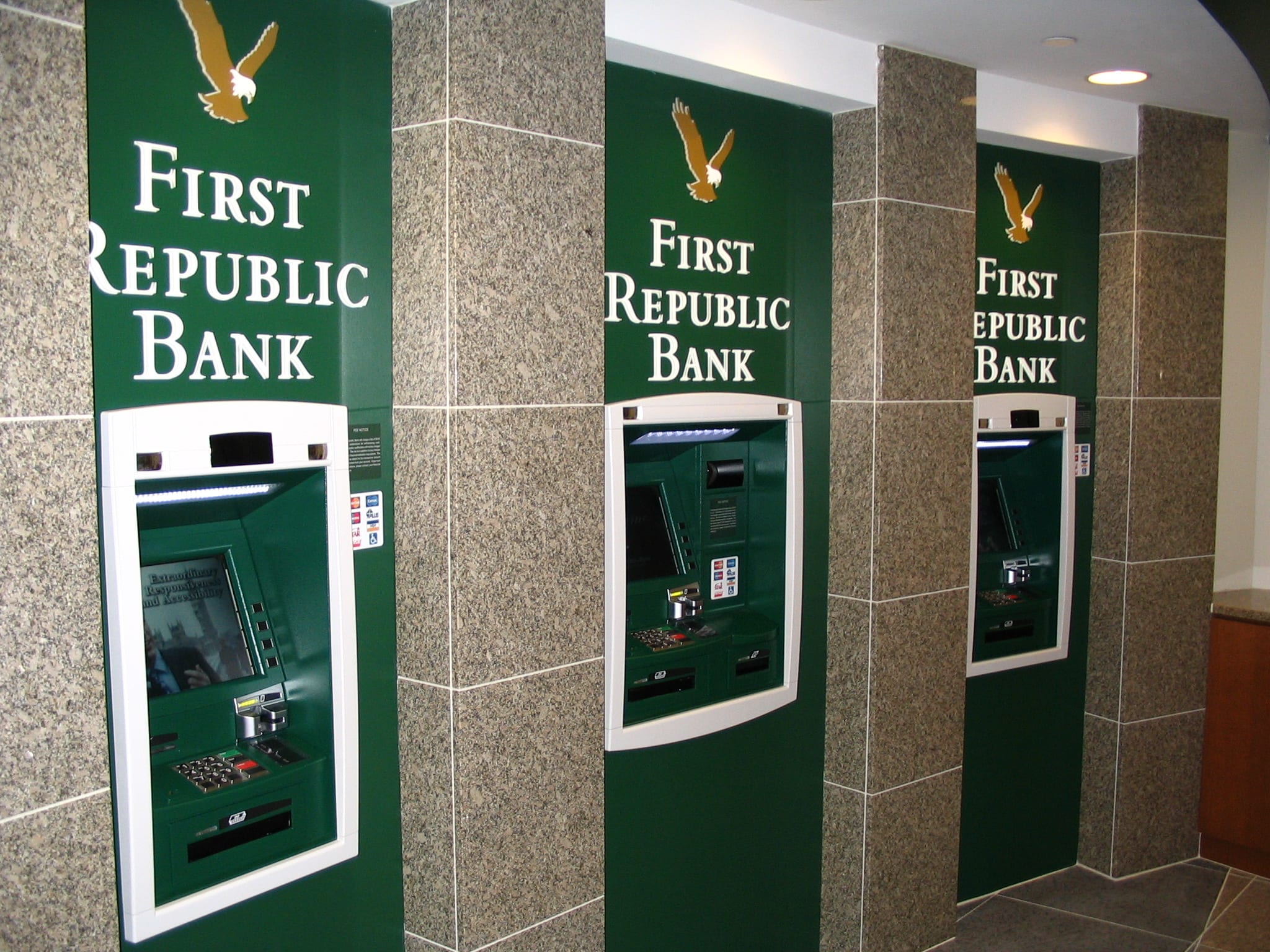 First Republic Bank ATM Metro Sign & Awning