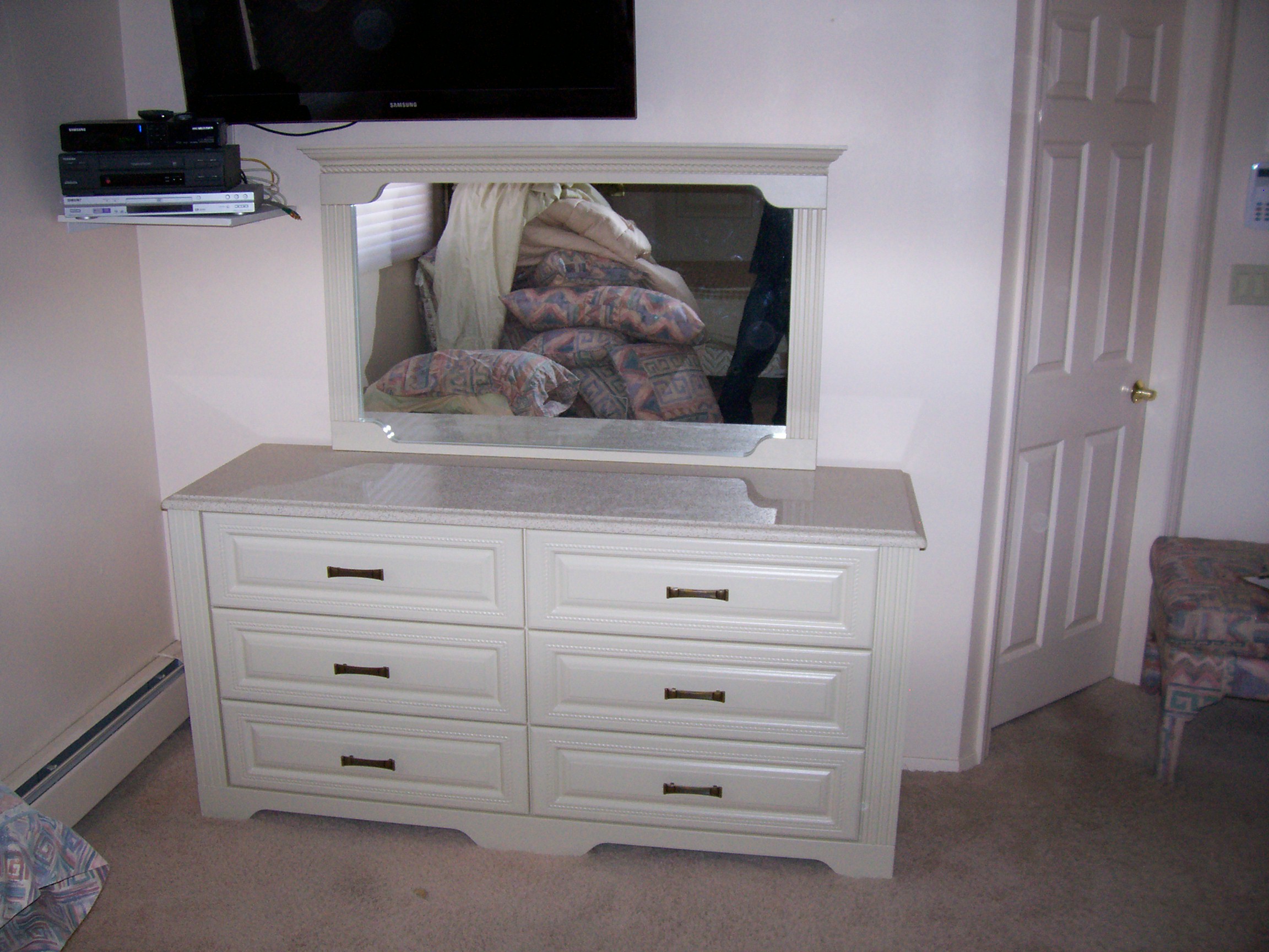 formica bedroom furniture, formica bedroom, formica plathform beds