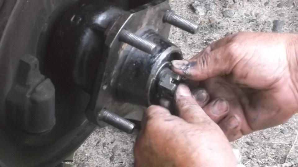 MGA Guru Is GOING MOBILE = (Wheel Bearing Replacement, July 1, 2014)