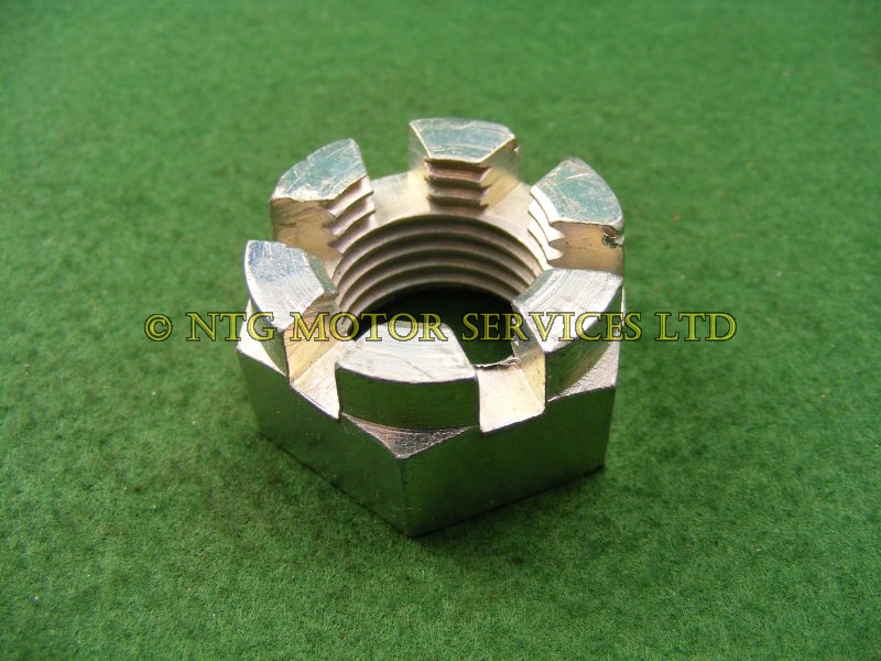 D168A Nut Half Shaft BSF