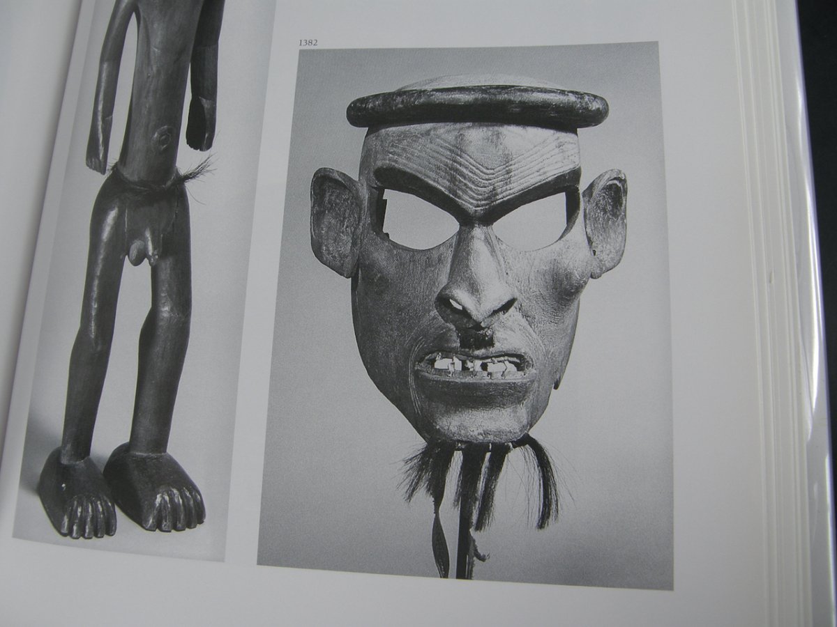 1545 2004 Edition "African Art in American Collections Survey 1989