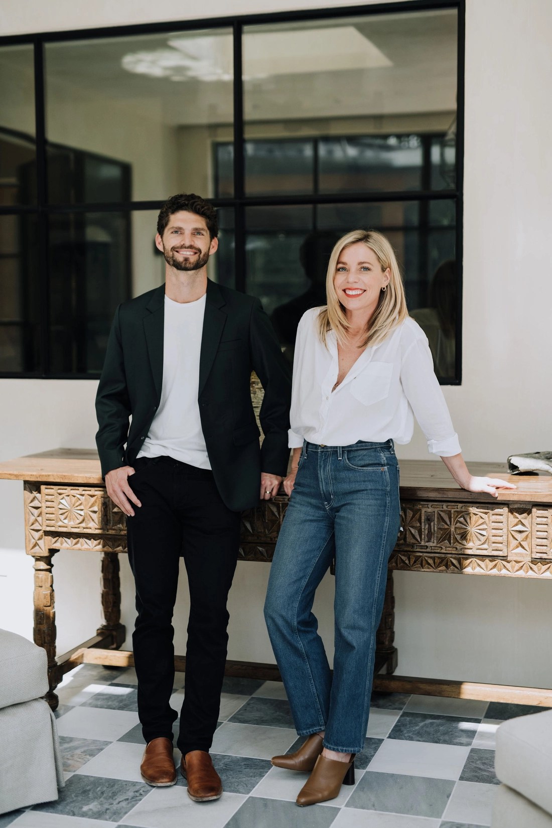 the voice of Julie and Mark Brayton of Brayton Interiors milehimodern