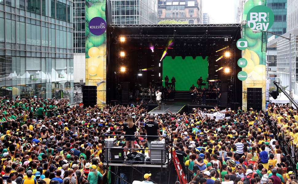 Celebrando o Brasil em Nova York, Br Day. Miami é Florida
