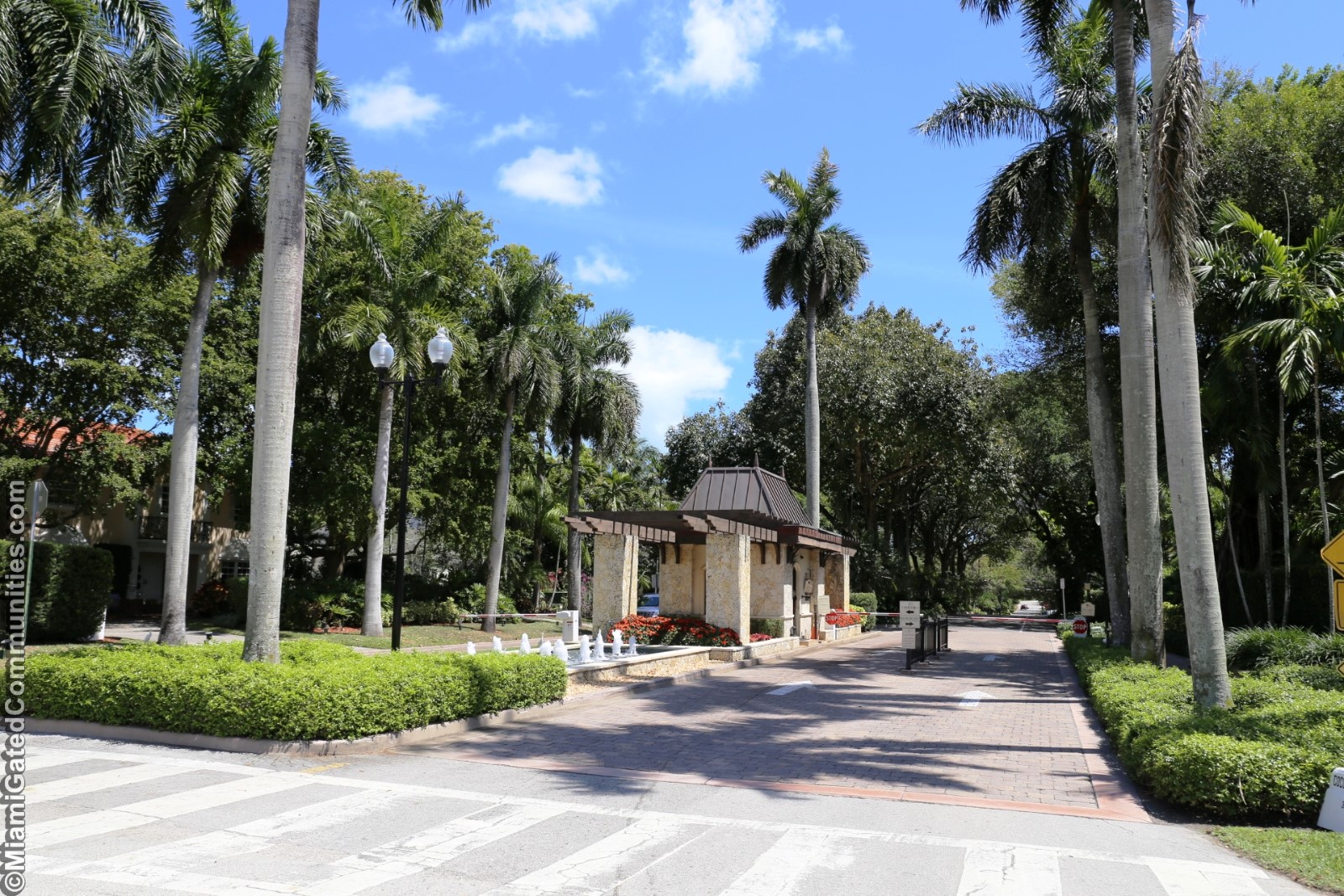 Private Gated Community Cocoplum Islands Gated Community in Miami