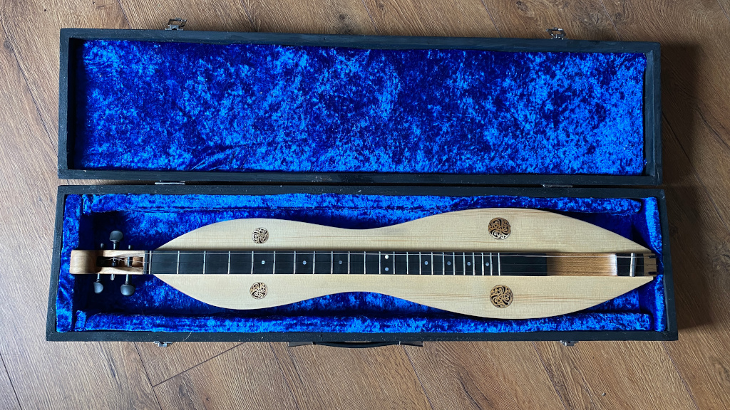 Handmade Dulcimers