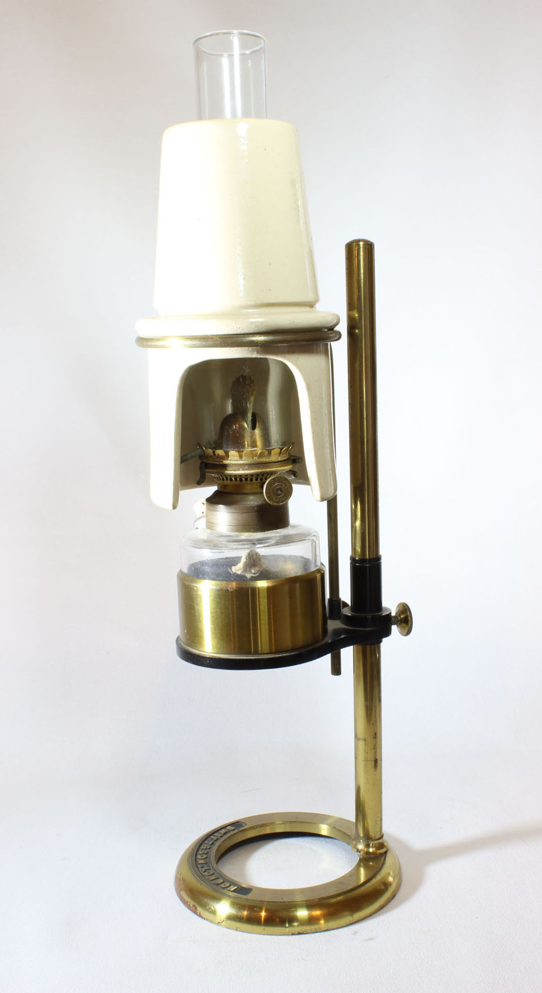 History of artificial light sources for the microscope