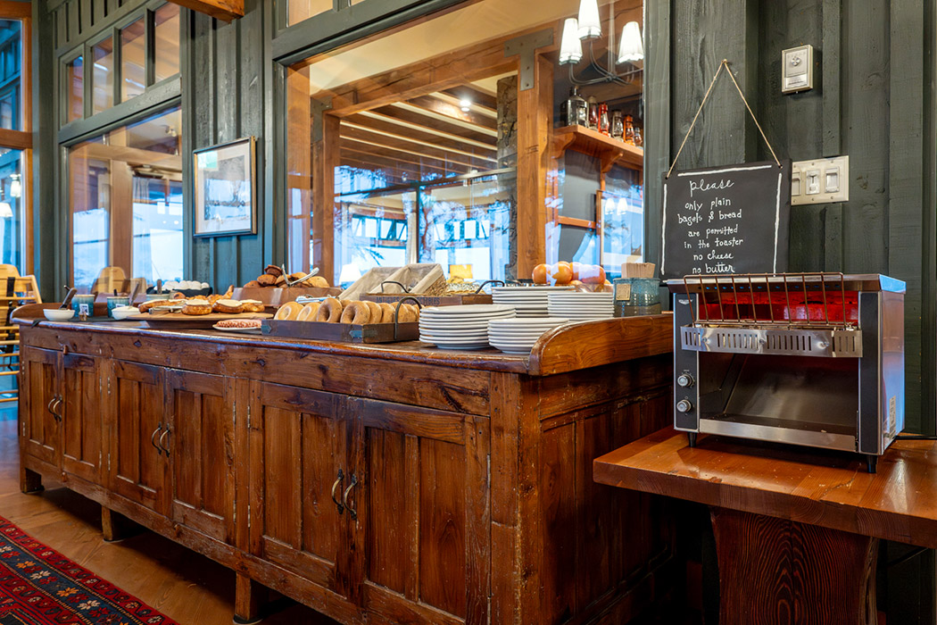 Dining Middle Beach Lodge Tofino BC