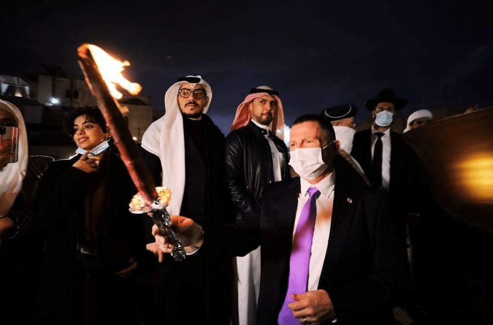 Israel Rabbi Refuses To Marry Ex Defence Minister Lieberman S Son Middle East Monitor