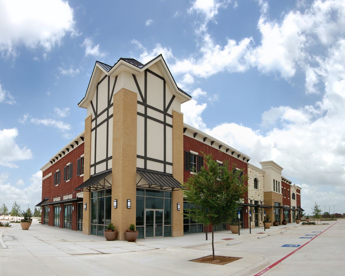 Resolute Health Retail Center
