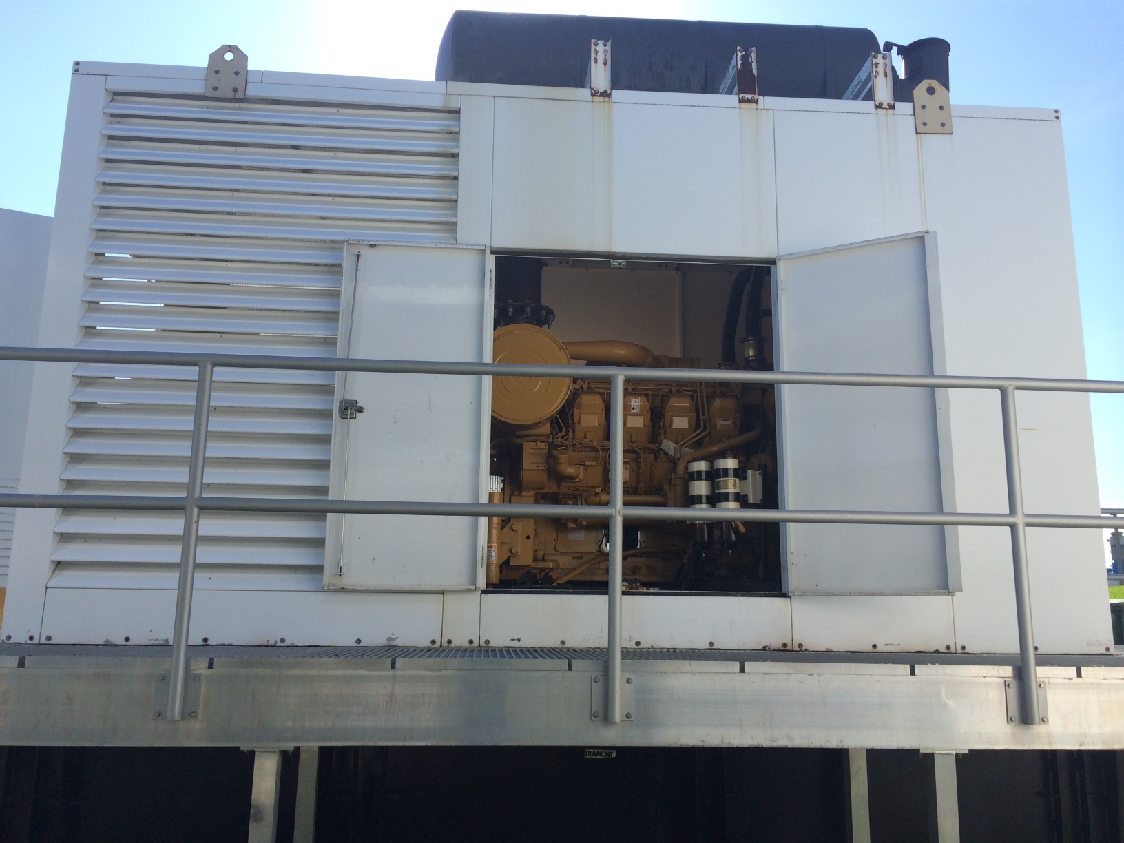 Caterpillar 1 MEG Generator Rebuild Project