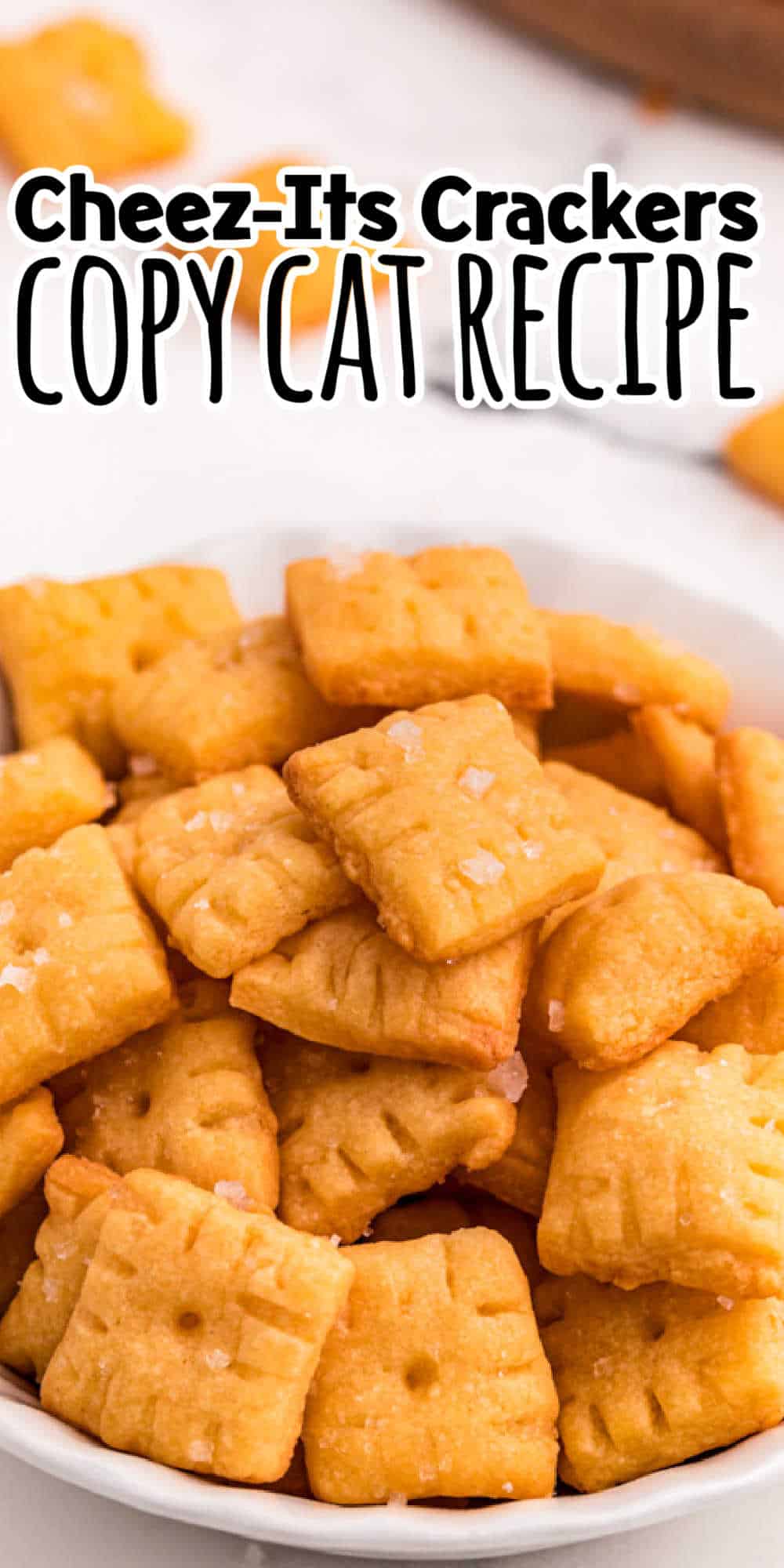 Homemade CheezIts Crackers Recipe (Cheddar Cheese Crackers)