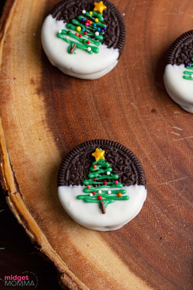 Christmas Tree Oreo Cookies • MidgetMomma