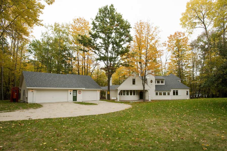 Lake Skegemog Homestead Midlake Builders