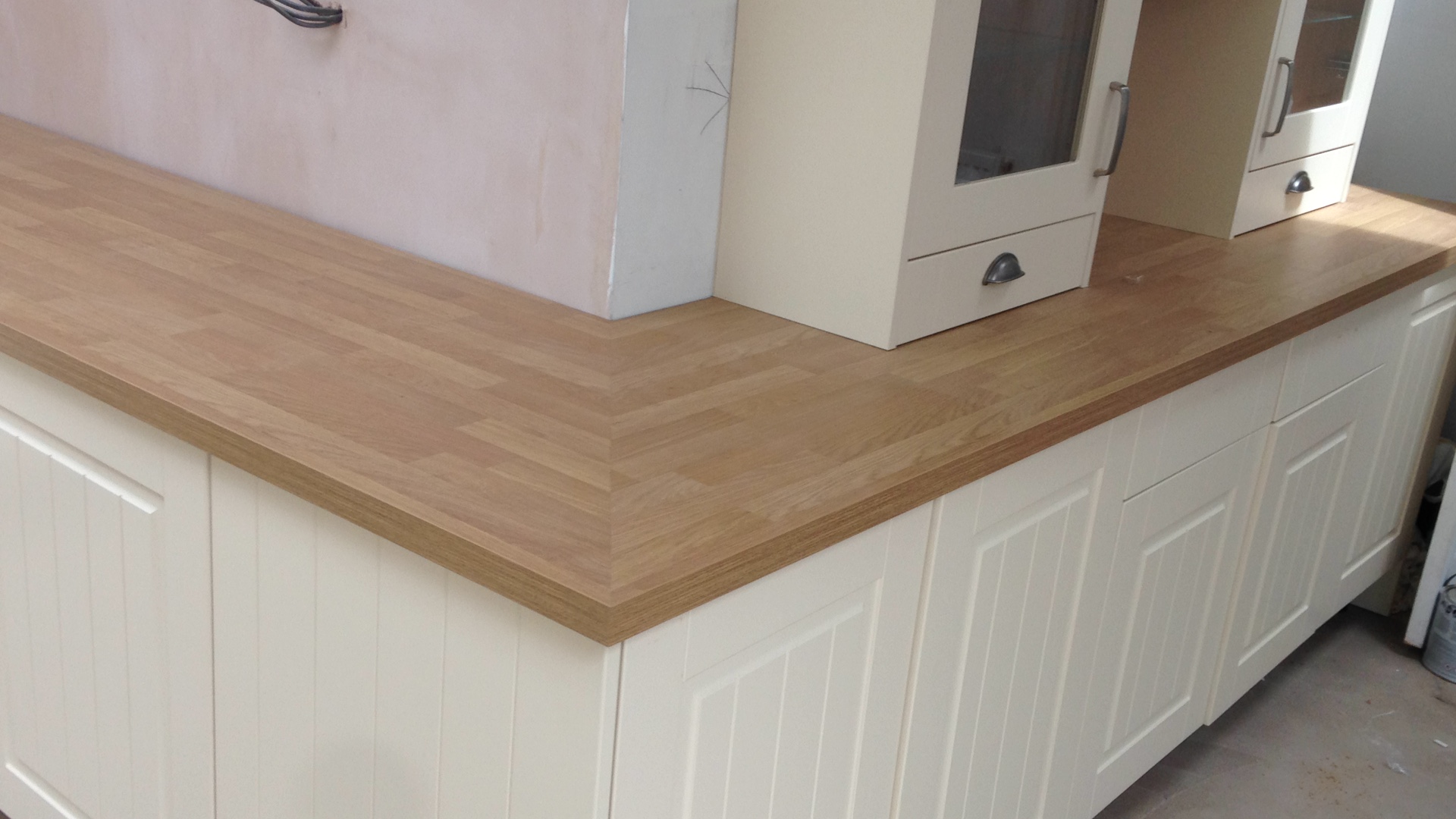 Midland Worktop Fitters Howdens worktops
