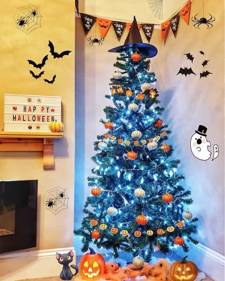 25 Halloween Trees That Will Convince You To Put Your Christmas Tree Up
