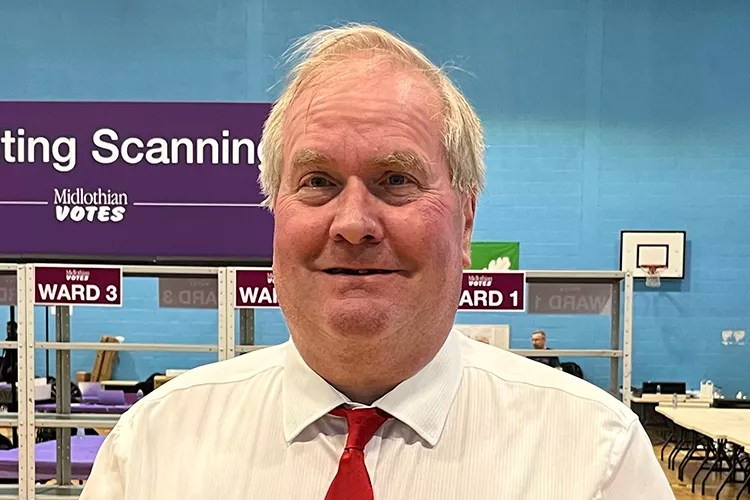 Councillor cleared of making underwear comment to female colleague