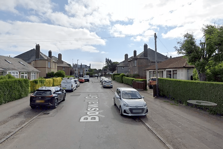 Pavement parking controls to be introduced in Edinburgh Midlothian View