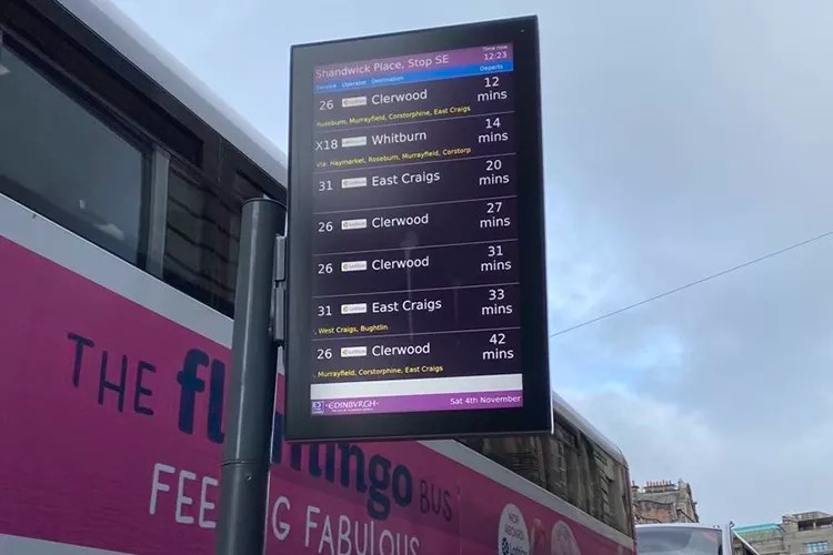 Edinburgh's new bus tracker system showing timetables not real time