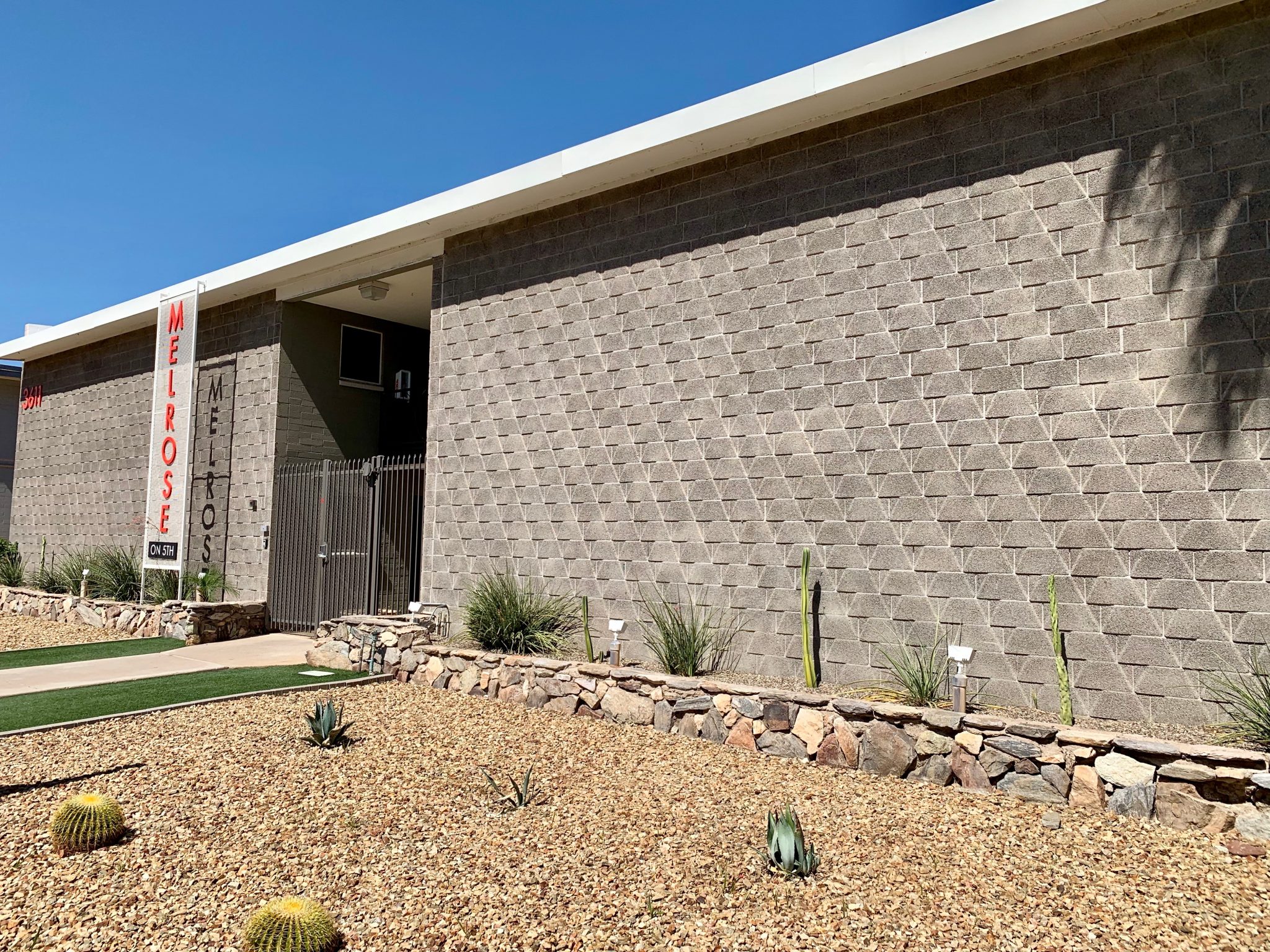 Melrose on 5th Apartments Midtown Mid Mod Phoenix