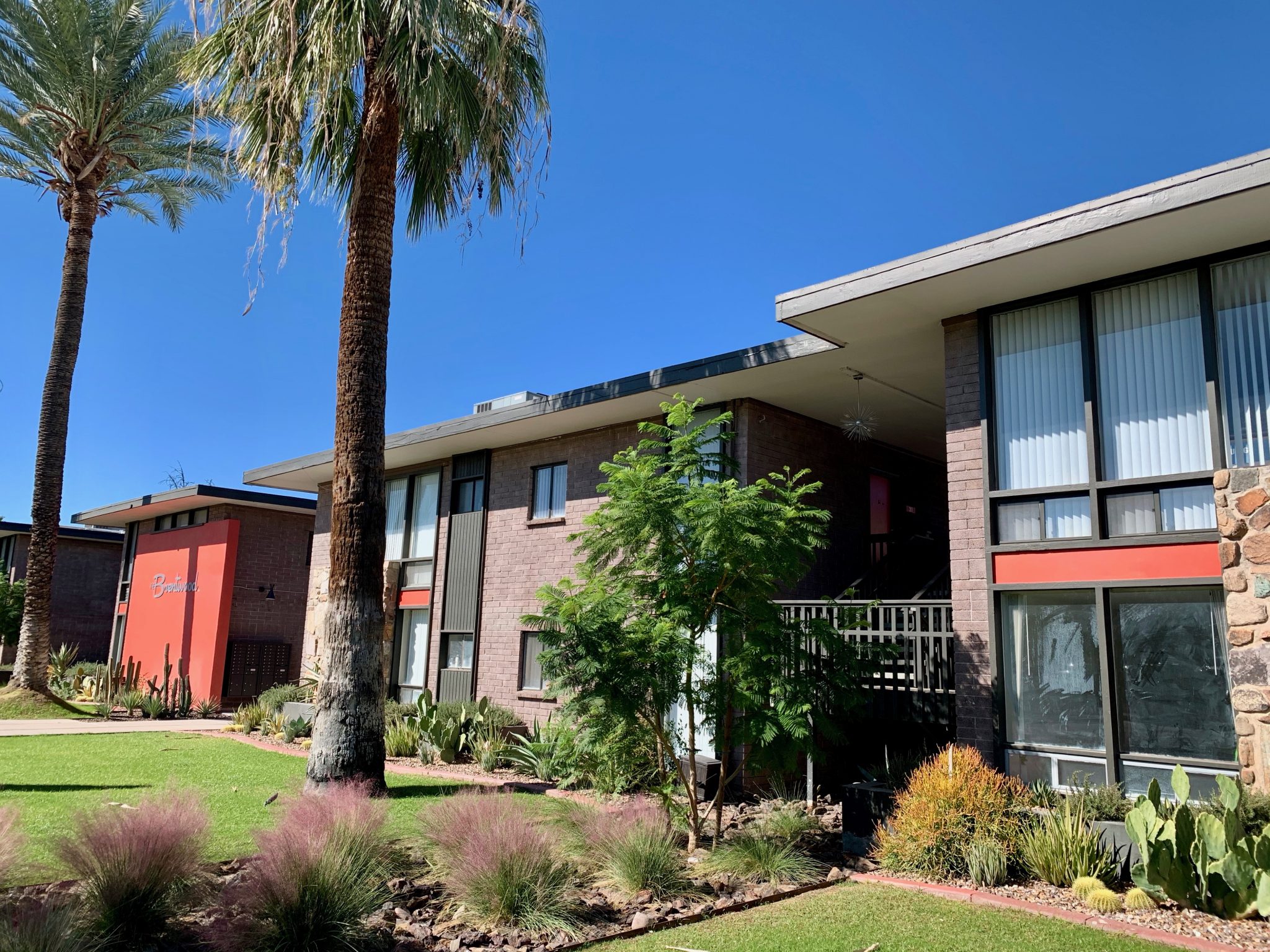 The Brentwood Apartments North Central Mid Mod Phoenix