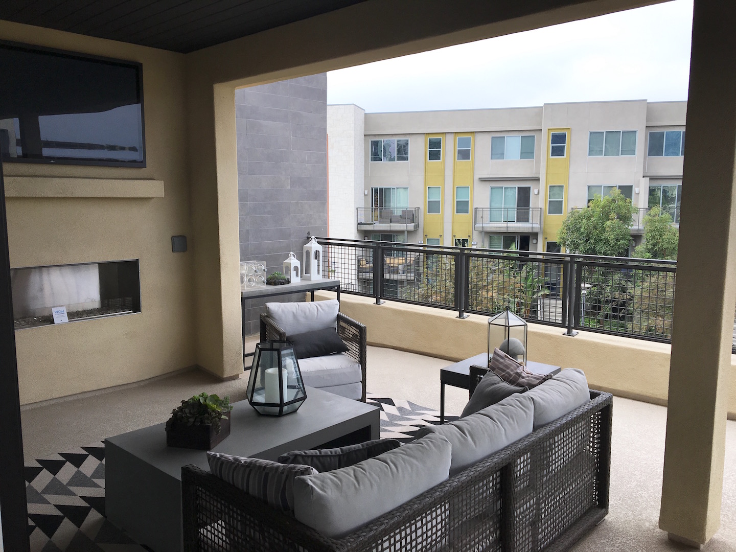 Central Park West Irvine