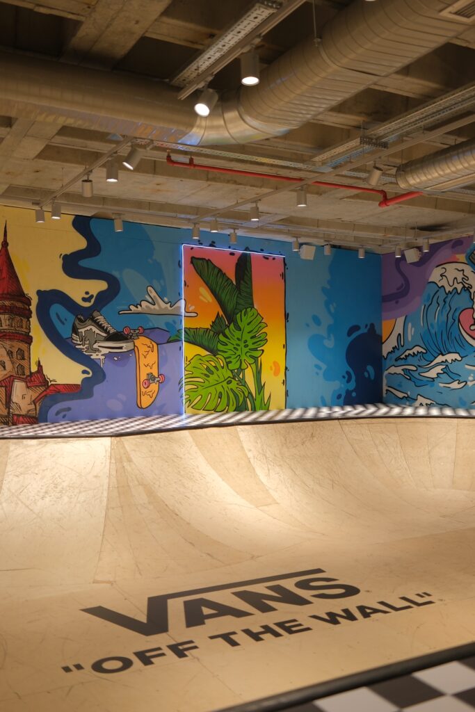 VANS “HOUSE” SESSIONS KAYKAY DÜNYASINI BİR ARAYA GETİRİYOR MIDSOLE MAG