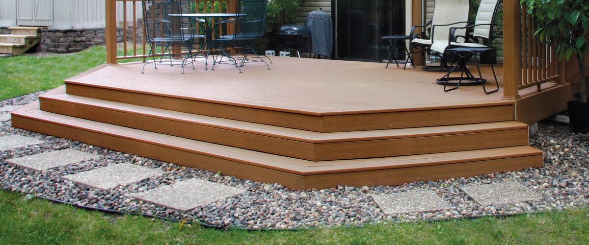 UltraDeck Rustic Railing