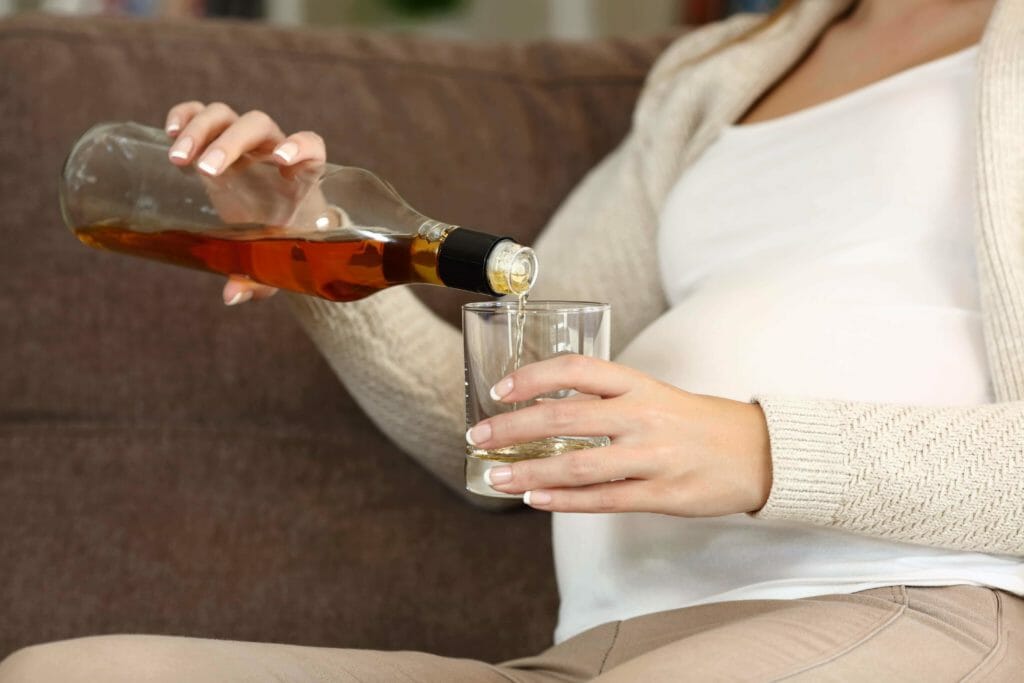 Pregnancy & Addiction Risks of Substance Use While Pregnant