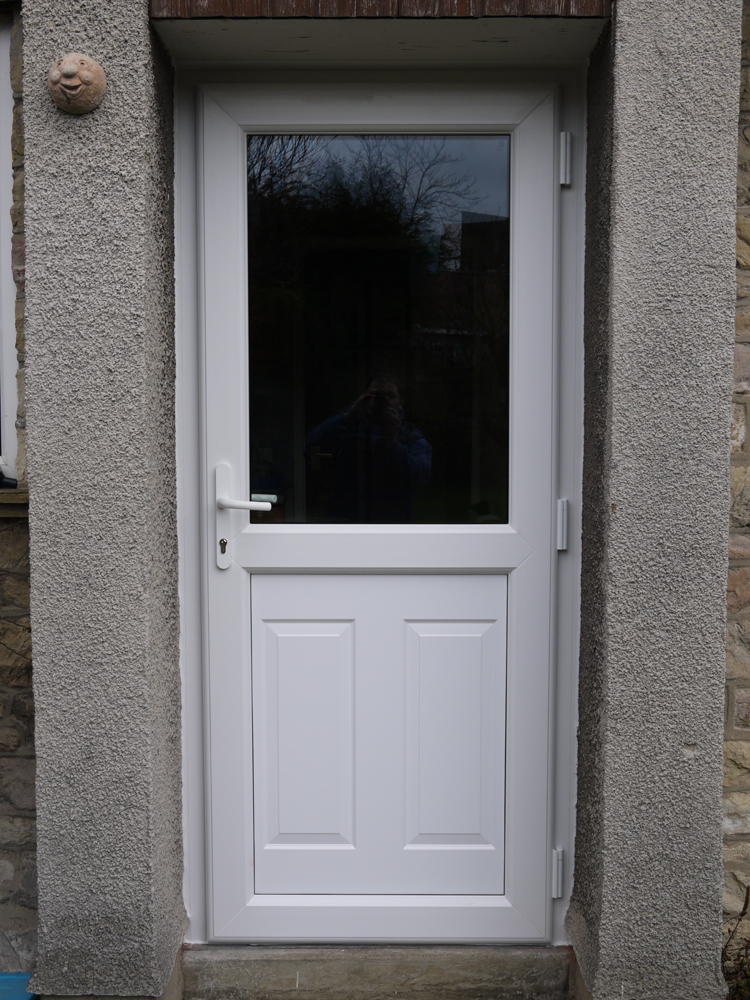 Door Opens Outward & Caution Door Opens Outward 18.5in X 12.5in""sc"1