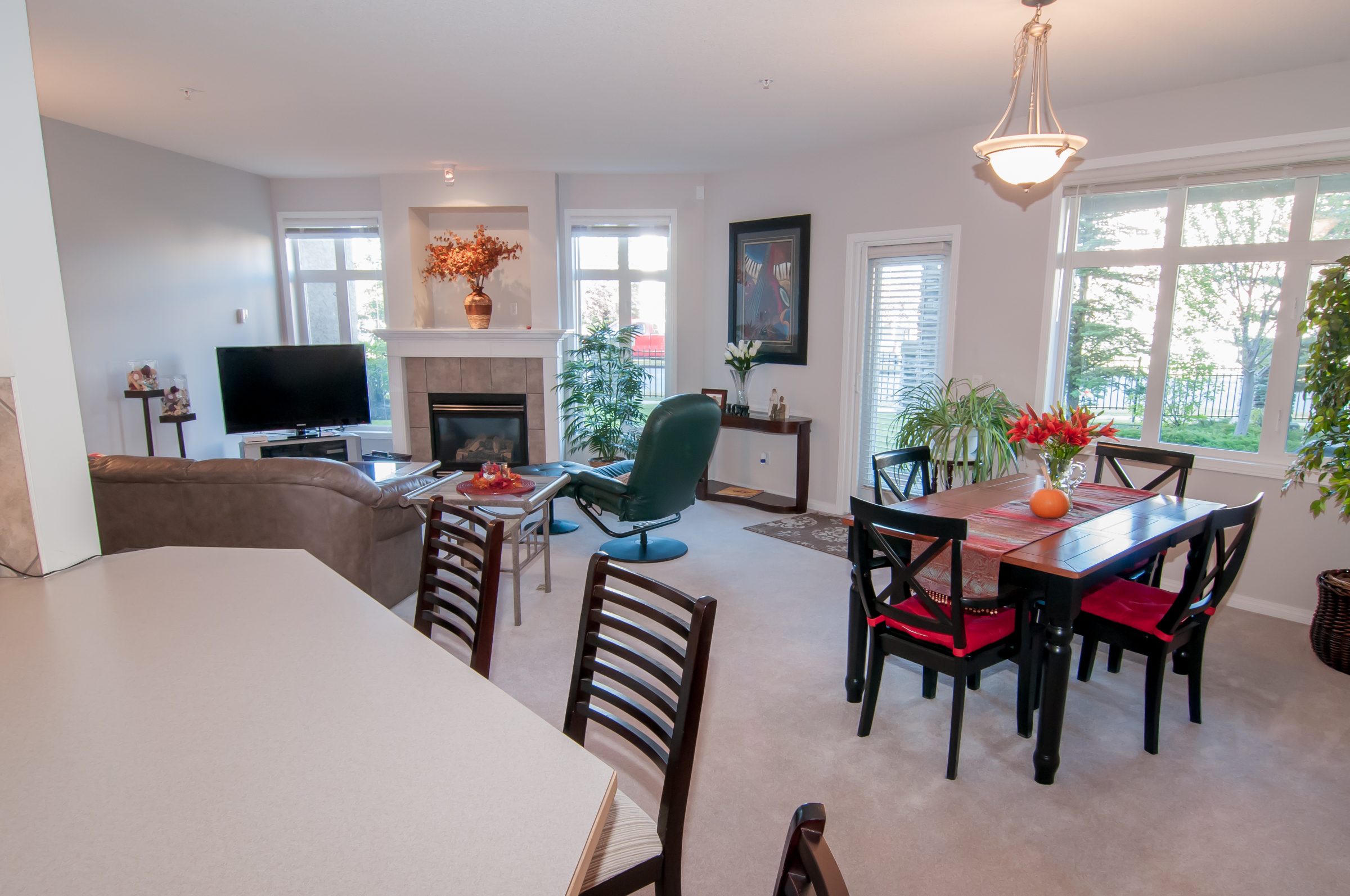 2105 Lake Fraser Green SE, Calgary Property Listing