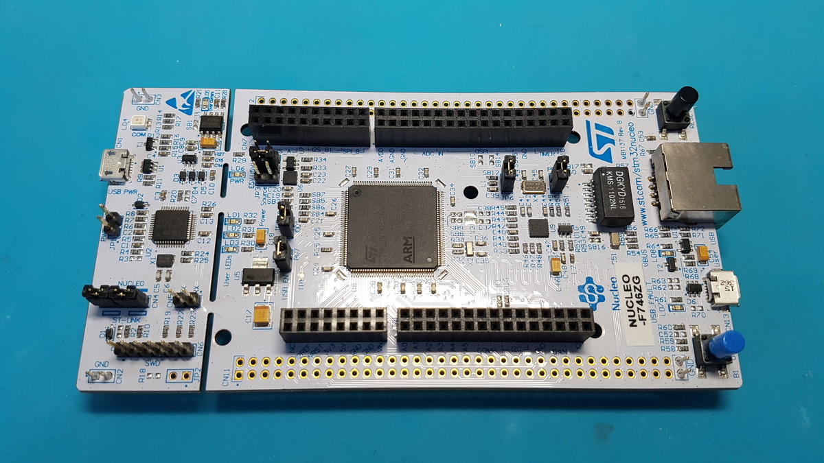 [V] Development Kits STM NUCLEOF746ZG & Dialog DA14695
