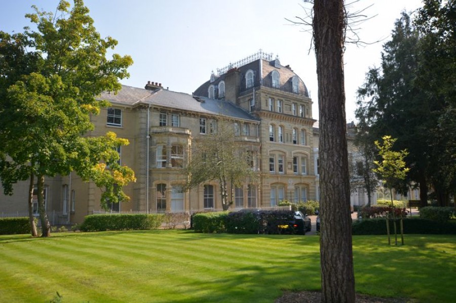 Langdon Park, Teddington Miles & Bird Estate Agents covering South