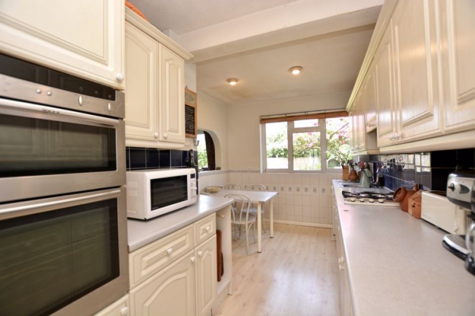 Summer Avenue, East Molesey Miles & Bird Estate Agents covering South West London & Surrey