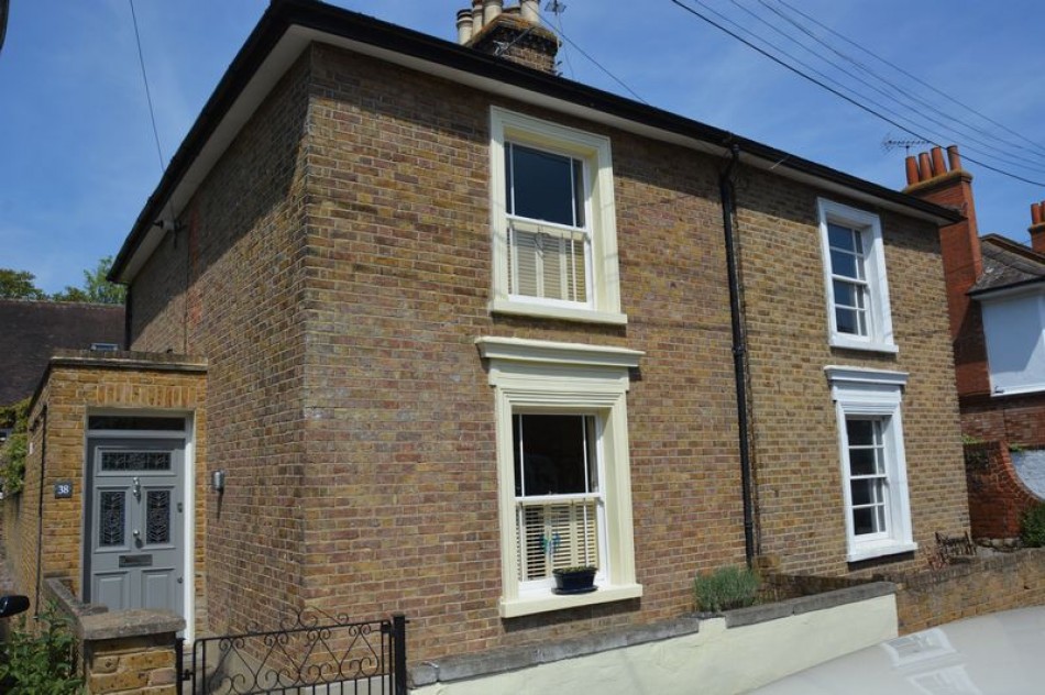 St. Johns Road, Hampton Wick Miles & Bird Estate Agents covering