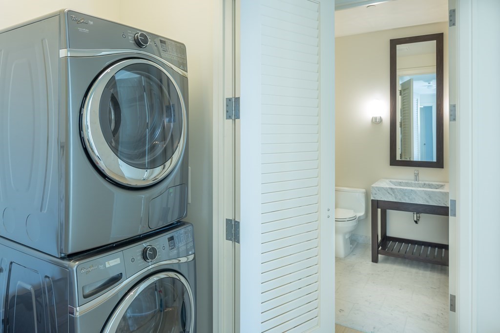 1 Franklin Street, Boston, Massachusetts 02110, 3 Bedrooms Bedrooms, 5