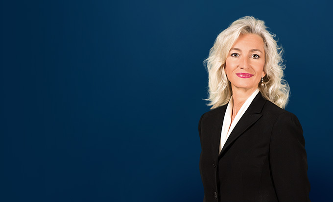 Dawn M. Schluter Lawyer Family Law & Estate Planning Troy