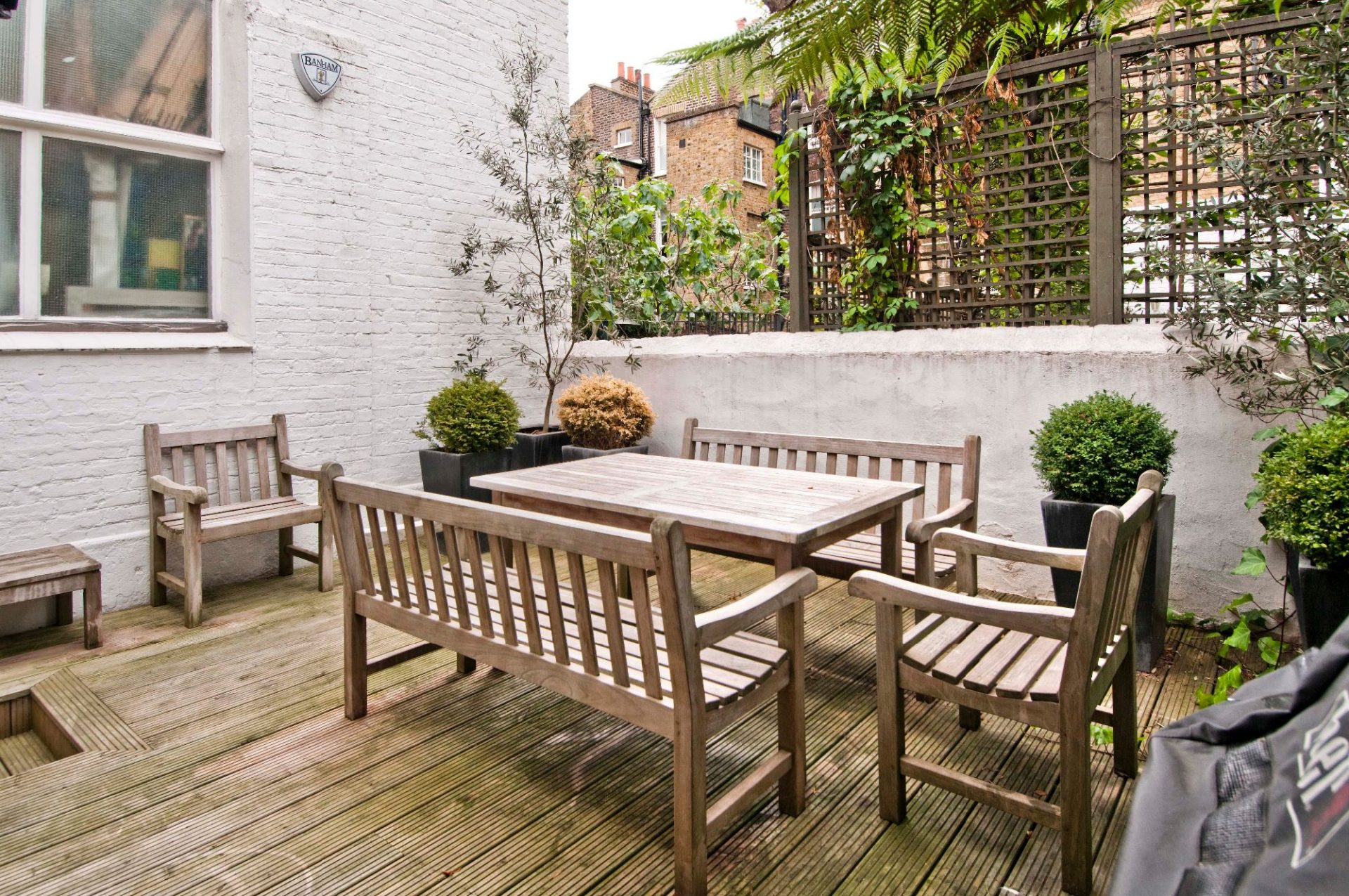 Redcliffe Road, SW10 Milton Stone