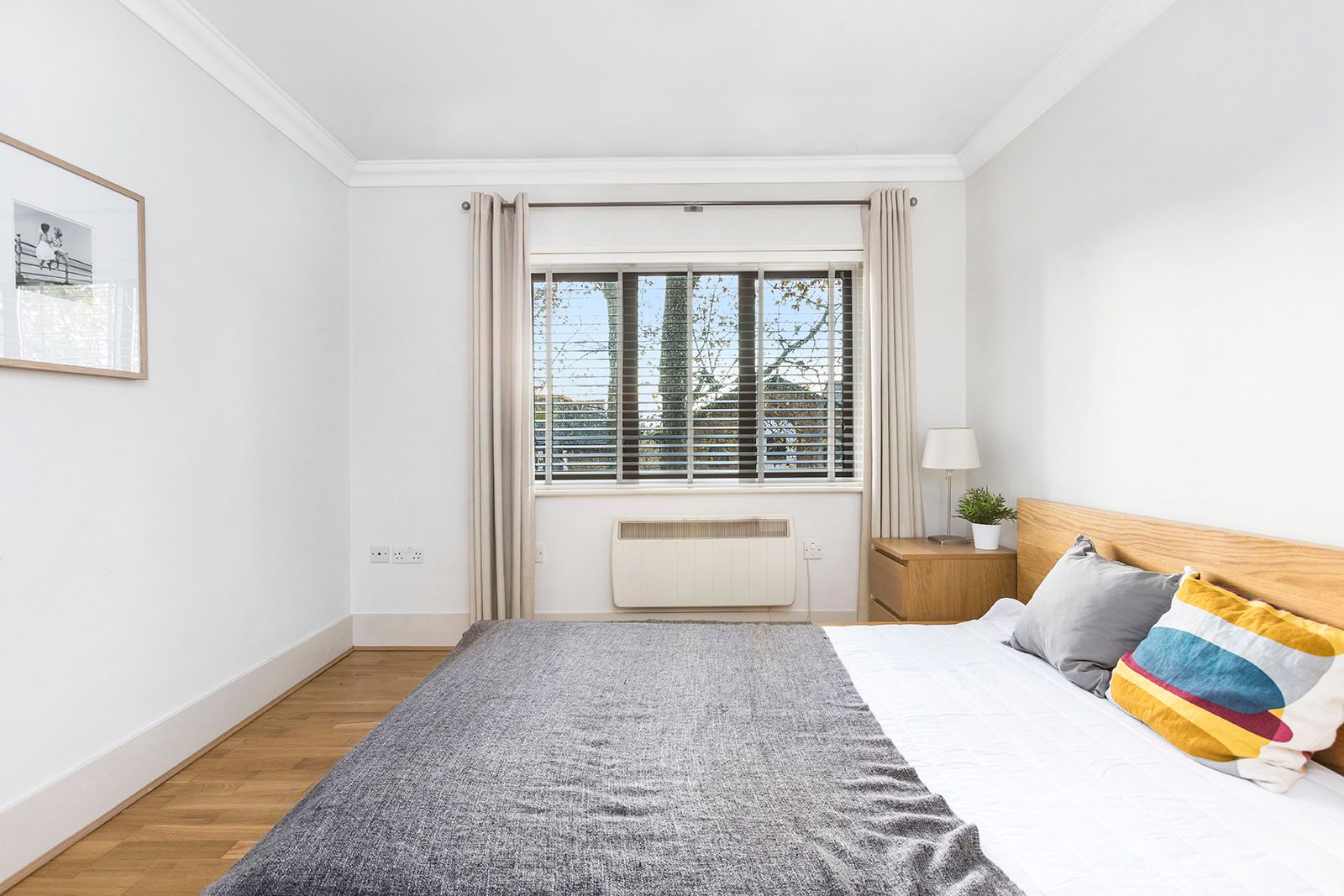 St Helens Gardens, London, W10 Milton Stone