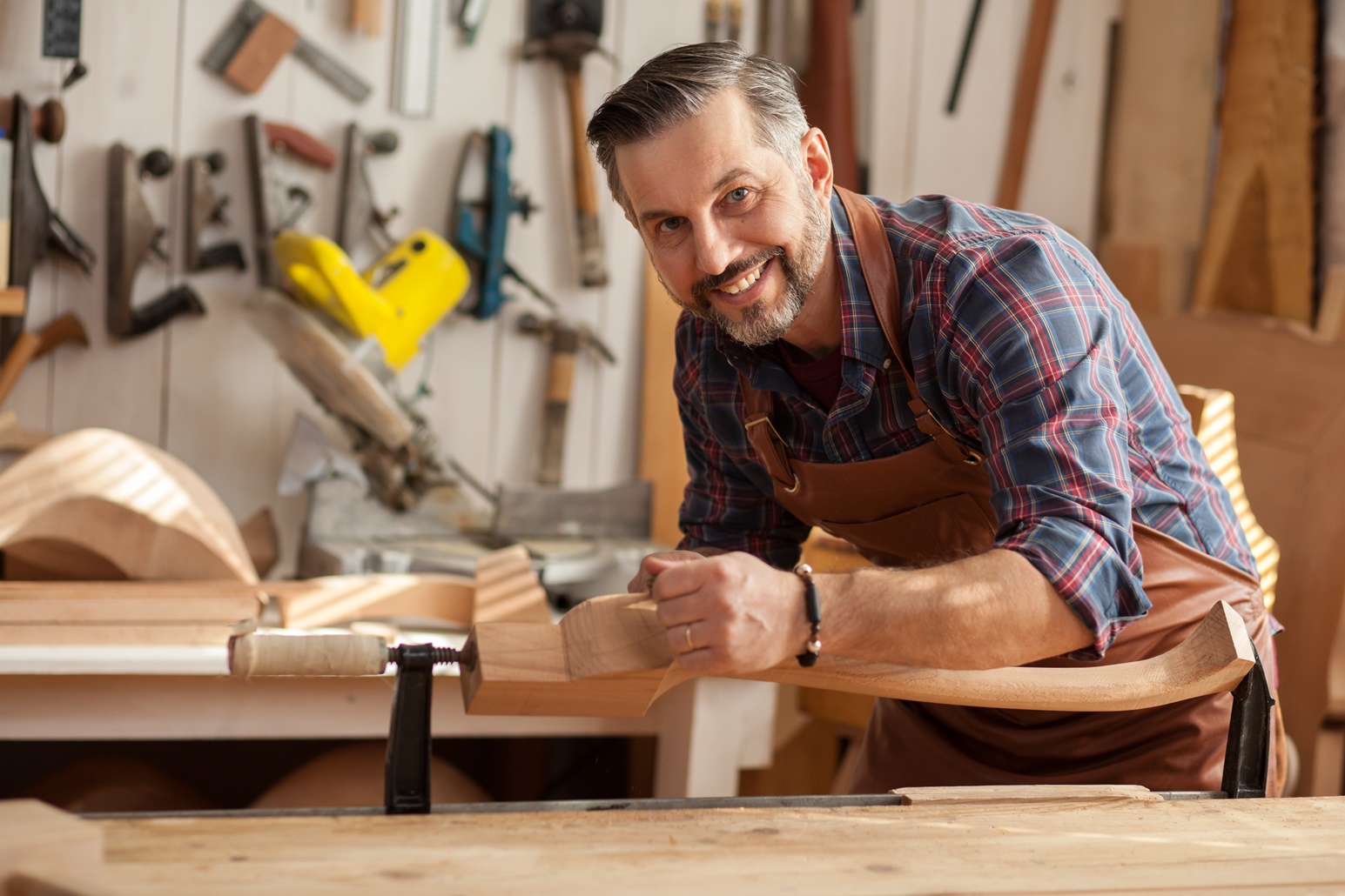 Find a Carpenter in Dubai Mind Setters