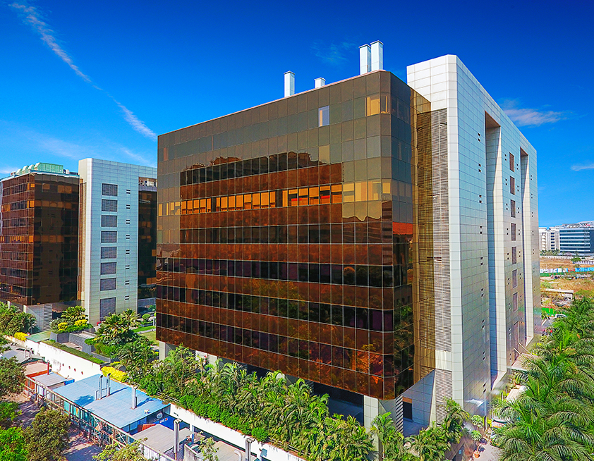 Paradigm Mindspace Malad Buy commercial office space in Mumbai