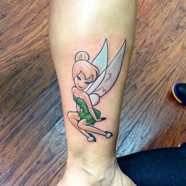 50 Tatuagens da Fada Sininho Lindas (melhores fotos!) 50 Tatuagens da Fada Sininho Lindas (melhores fotos!)
