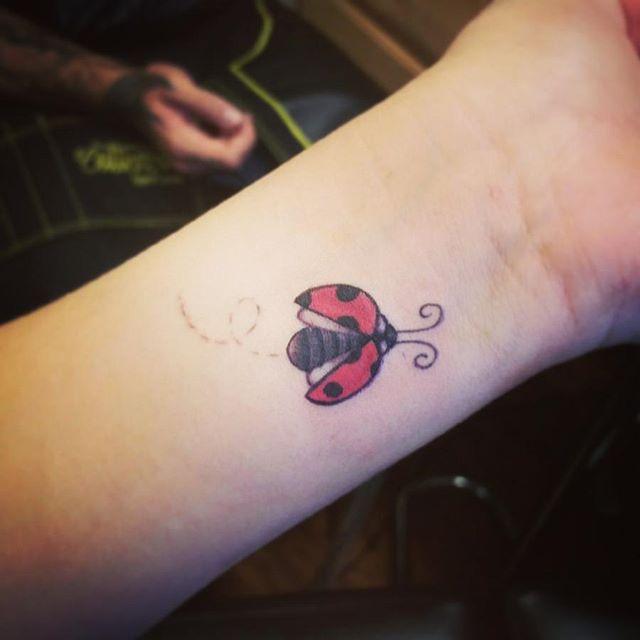 12+ Tatuagem Menor De 18 Ideias