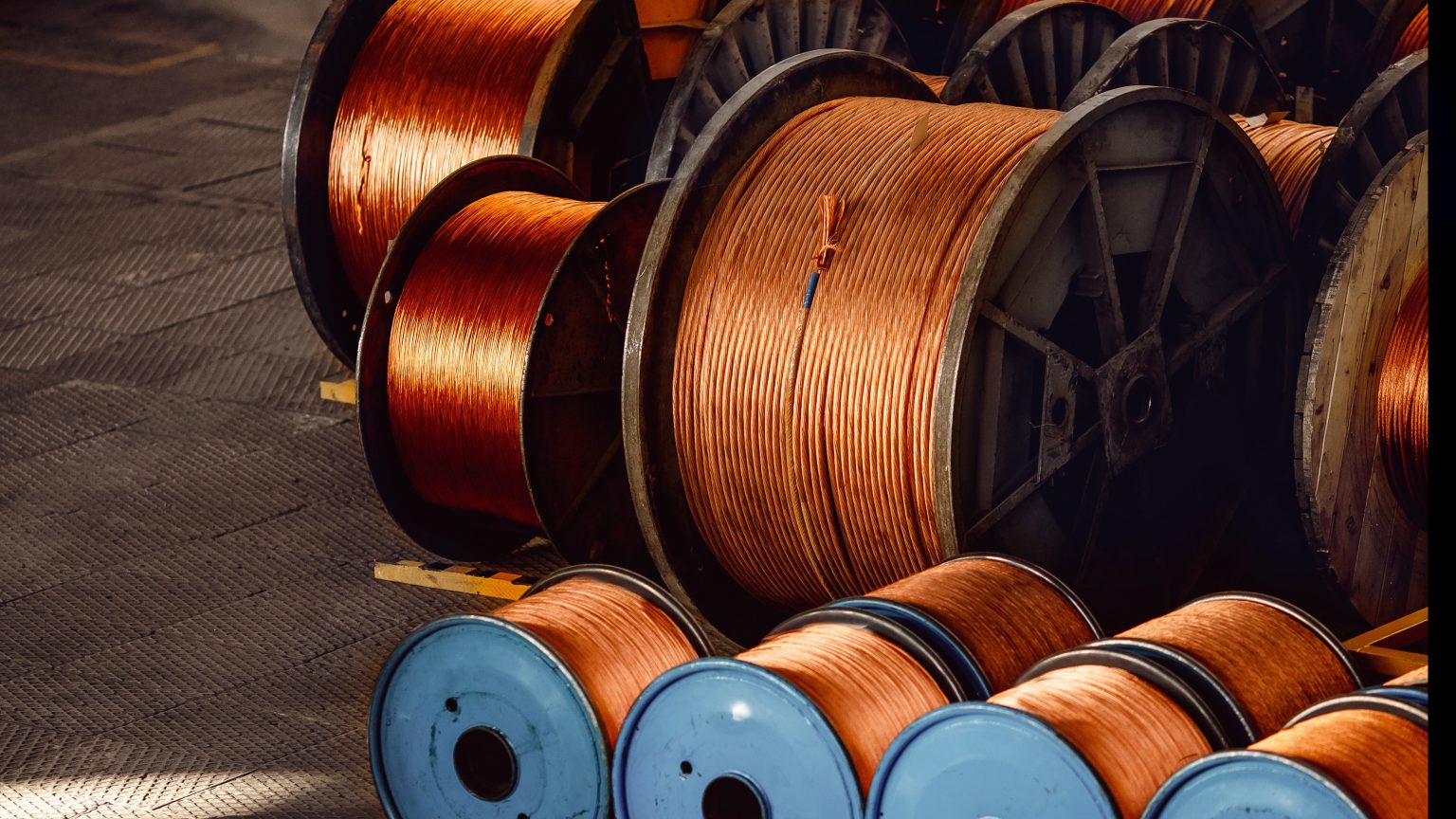 Copper price tops 10,000 a tonne for first time in ten years