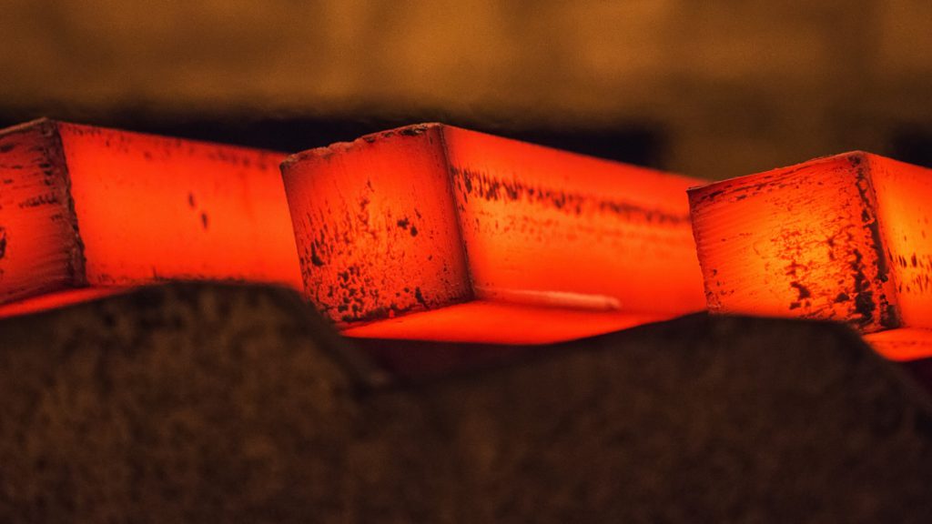 Iron ore price drops as China steps up efforts to curb soaring