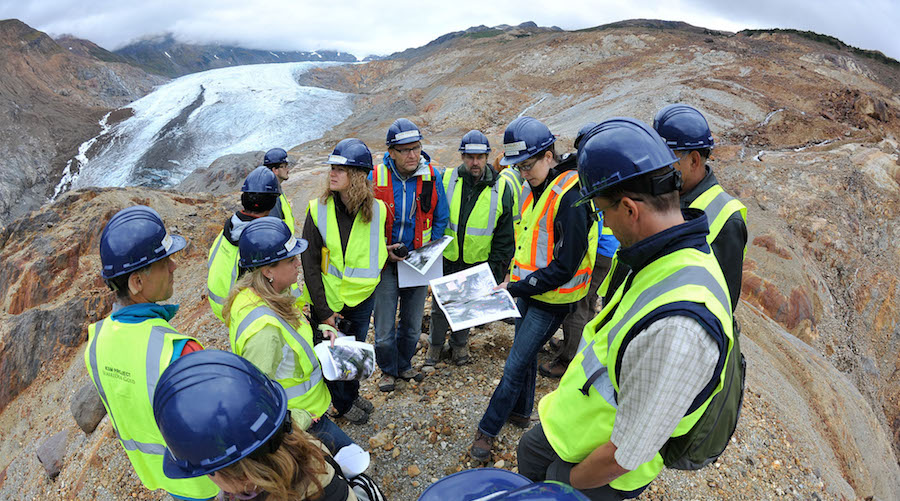 Seabridge and Eskay Mining ink road costsharing accord