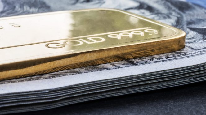 Gold Dips from Record High as Dollar Strengthens Following Fed Rate Cut Gold Dips from Record High as Dollar Strengthens Following Fed Rate Cut