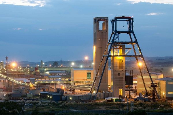 Gold Fields to spend R2.3bn as targets 500koz/y for South