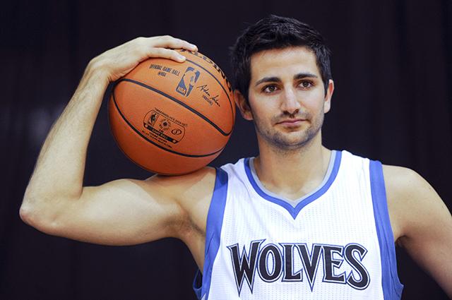 October 21, 1990 in el masnou, spain es. Ricky Rubio S Injury Could Not Have Come At A Worse Time For The Timberwolves Minnpost